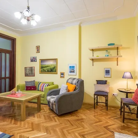Photohome - Aristocratic Center Of